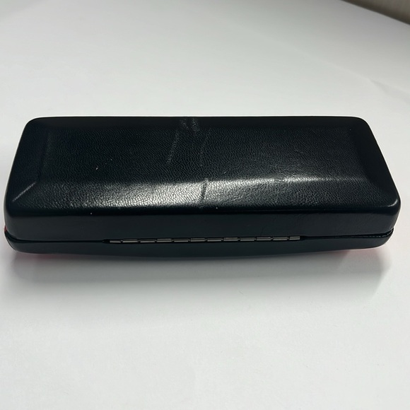 Red and Black Leather Eyeglasses Clamshell Case - Picture 2 of 6